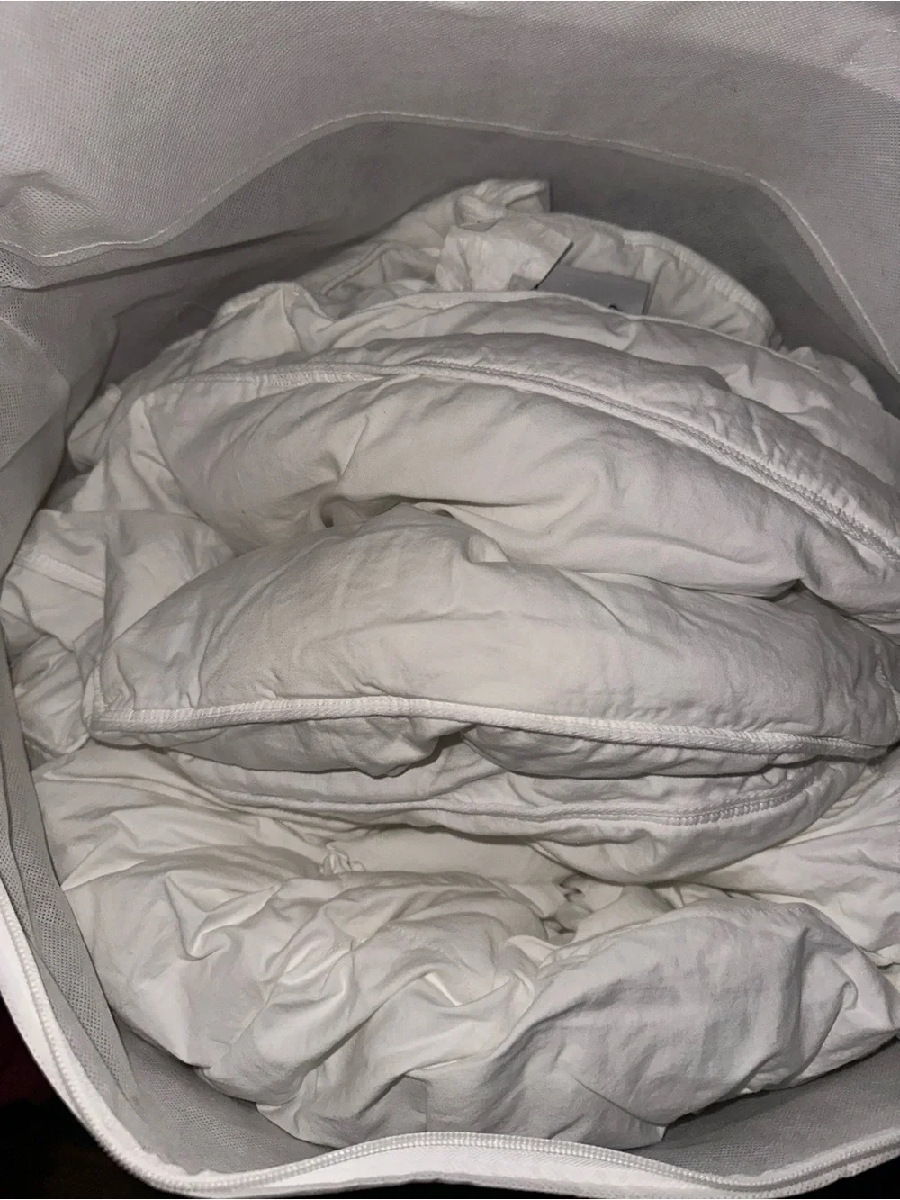 QUINCE Luxury White Comforter - All Season King/Cal King - NWOT
